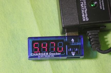 USB тестер заряда батарей. Может измерять напряжен