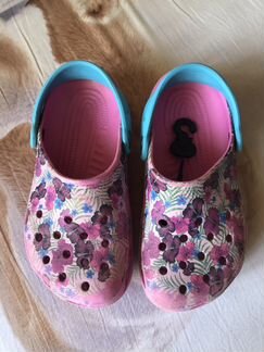 Crocs (оригинал) и шлёпки