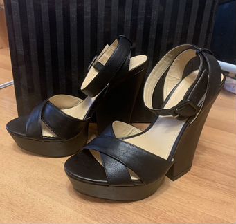 Босоножки Victoria’s secret