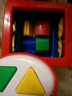 Детские игрушки паровоз