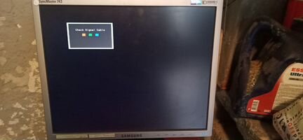 Монитор Samsung 743N