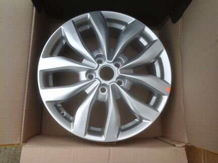 Оригинальные новые литые диски R17 Kia Optima