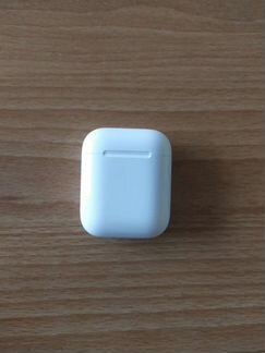 Airpods 1 поколения