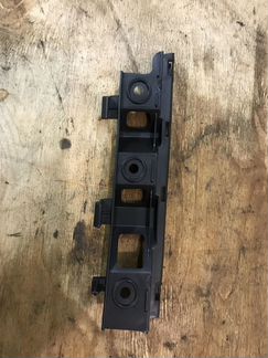 Правлящая бампера VW Passat B6 левая