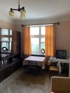 2-к квартира, 60 м², 7/10 эт.