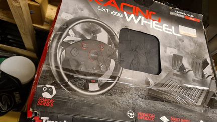 Руль Trust GXT 288 вибро