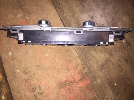 Панель управления на Рендж Ровер Вог, L322