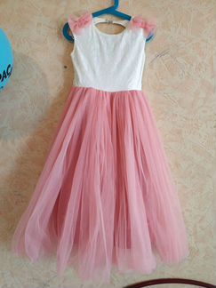 Нарядное платье