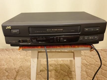 Видео магнитофон jvc