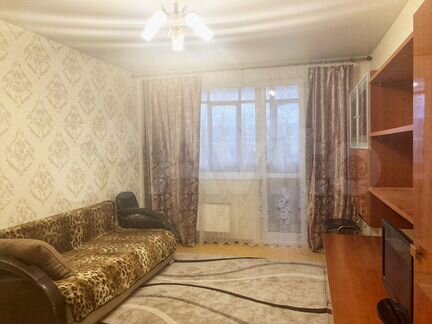 2-к квартира, 52 м², 9/17 эт.