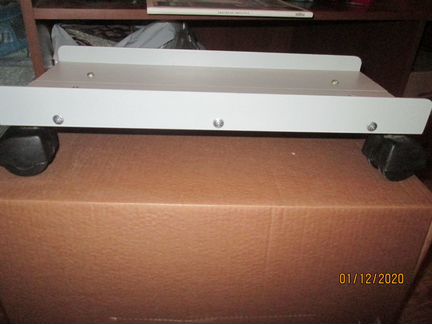 Подкатные тележки для системного блока