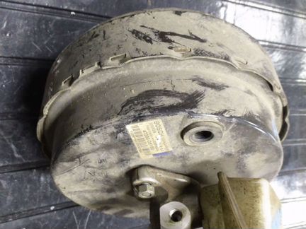 Усилитель тормозов вакуумный Тойота Авенсис т250