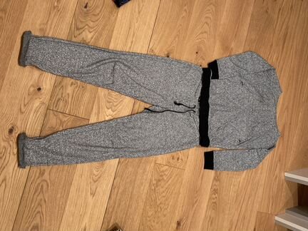 Костюм для беременных и кормящих