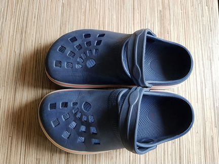 Кроксы. Размер 33