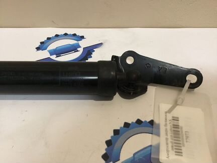 Амортизатор двери багажника левый для Lexus NX