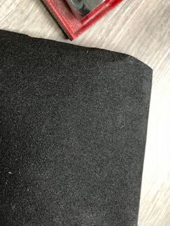 Брусок для наждачной бумаги с металлическими зажим