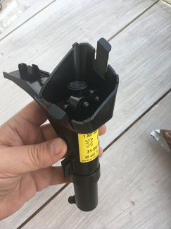 Форсунка о/ф левая Пежо 407(оригинал, новая)