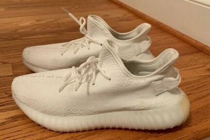 Кроссовки Adidas Yeezy Boost 350 v2 белые