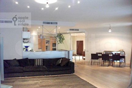 4-к квартира, 161 м², 2/9 эт.