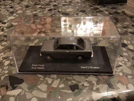 Масштабные модели lledo Singer Coupe