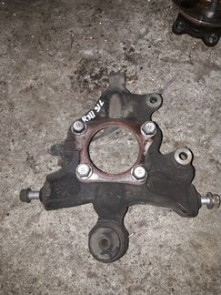 Кулак поворотный задний Lexus RX 2