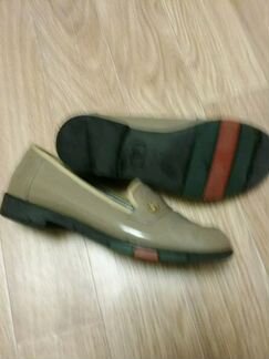 Женские туфли