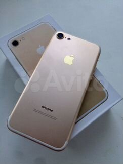 Телефон iPhone 7