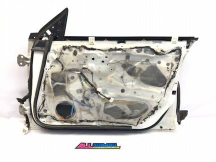 Дверь передняя правая передняя правая Subaru