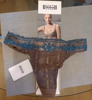 Женские трусы Wolford Theresa string новые