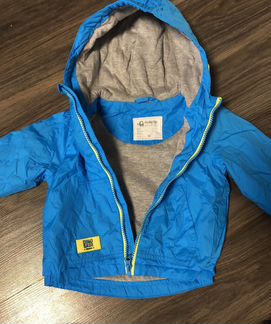 Куртка демисезонная Новая 80 размер