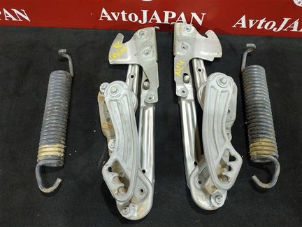 Петля капота Mercedes W140 S140 M104.994 3 1993