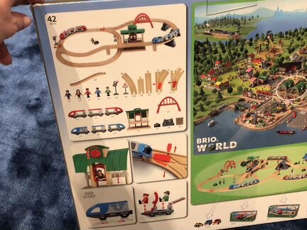 Деревянная железная дорога brio