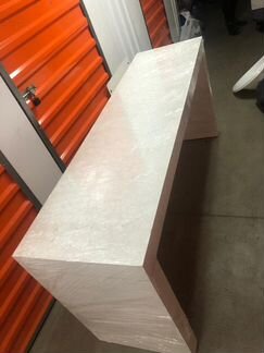 Маникюрный стол