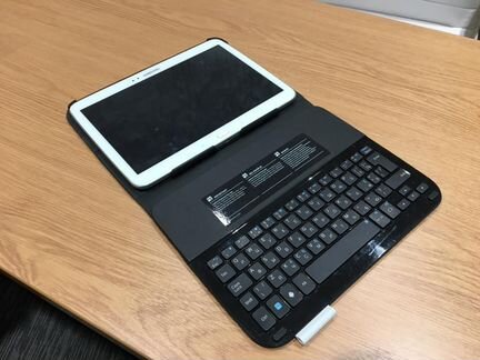 Samsung Galaxy Tab 3 + беспроводная клавиатура