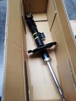 Амортизатор передний Mitsubishi Outlander 4060A050