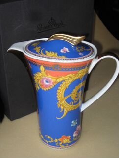Чайник versace настоящий очень красивый