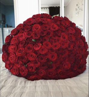 Букет из 151 розы (40см) доставка 24/7 Москва