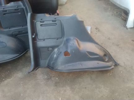 Пластик багажника Тойота Рав 4 Rav 20