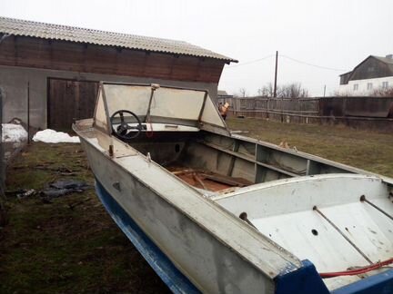 Продаю моторную лодку Прогресс-4