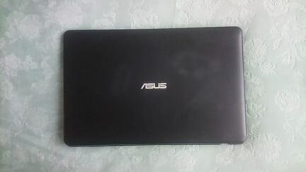 Ноутбук asus X751L