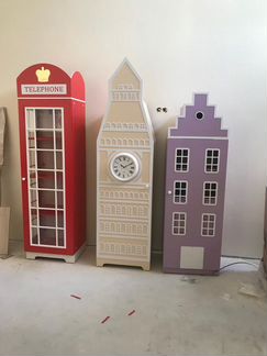 Шкафы домики в детскую. Стенка из шкафов Ш-17