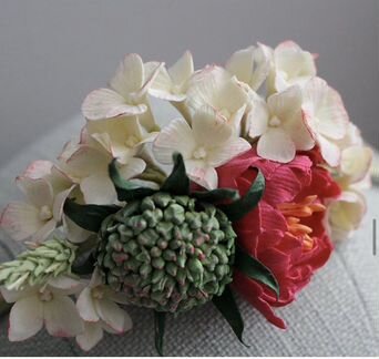 Ободок для волос с цветами из полимерной глины