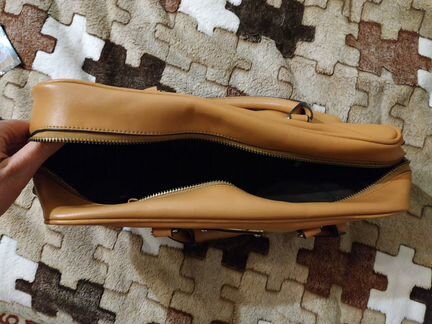 Кожаная сумка