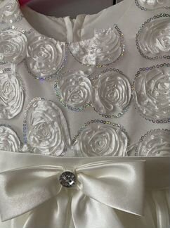 Нарядное платье для девочки 5 лет