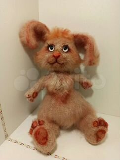 Пасхальный заяц. Вязаная игрушка ручная работа