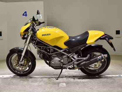 Ducati m900 Monster