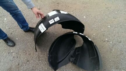 Подкрылок (задн. правый)