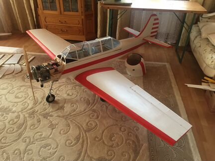 Як 52 (Yak 52) 2,5 метра с двс