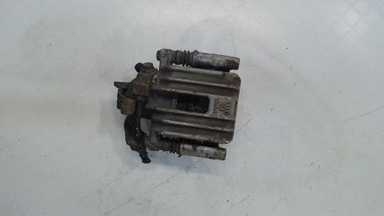 Суппорт правый задний Audi TT, 2002