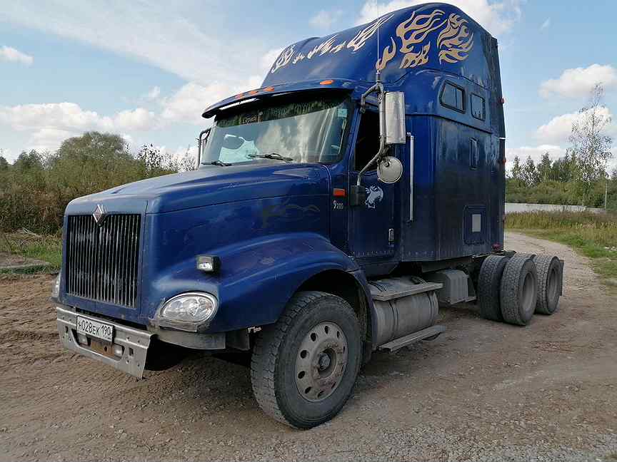 International 9200